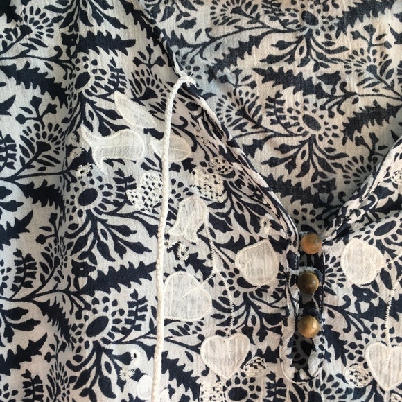 Joie | Botanical Peasant Blouse - Picture 4 of 9